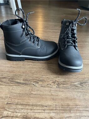 Boys water resistant Black Lace-Up Combat Boots